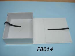 folding paper box