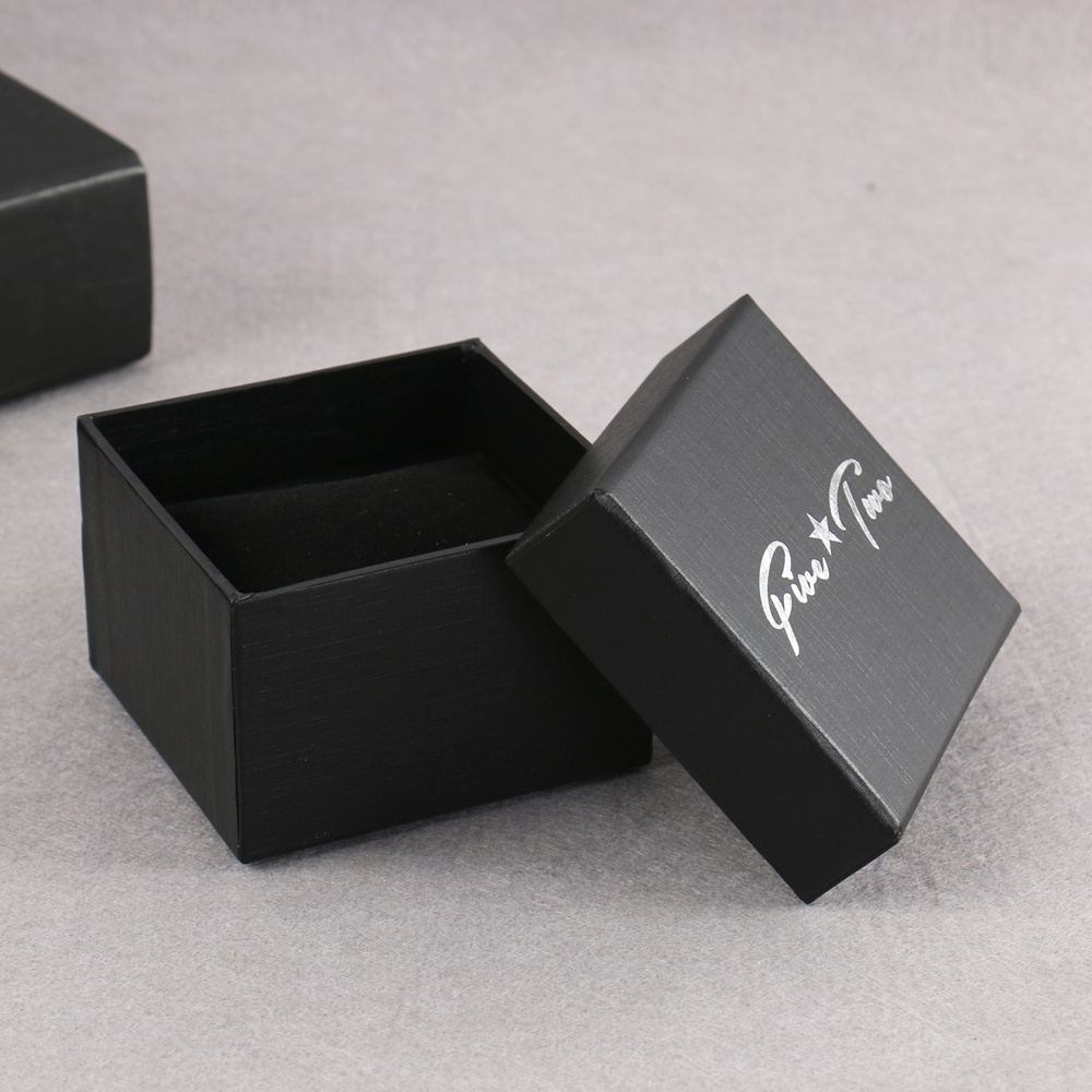 Custom cardboard jewelry boxes