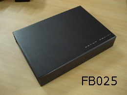 black folding boxes with magnets